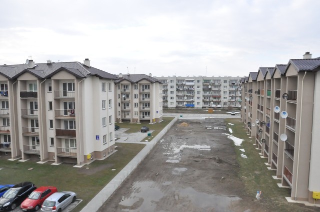 STBSW blokach między ulicami Schinzla i Milberta Sandomierskie Towarzystwo Budownictwa Społecznego wybudowało około 140 mieszkań.