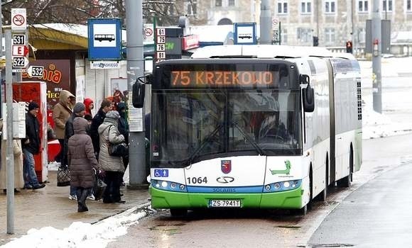 Sytuacja na drogach jest dziś spokojna. Nie ma utrudnień w ruchu.