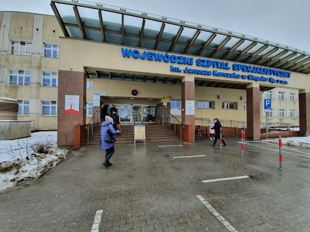 Wojewódzki Szpital Specjalistyczny w Słupsku, wejście główne.