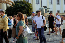 Teatralny korowód