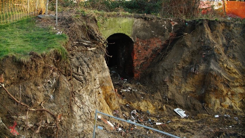 Wrocław: Budowali tramwaj na Nowy Dwór. A tu tajemniczy tunel!