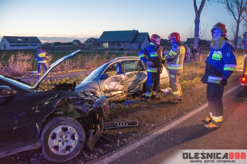 Groźny wypadek pod Oleśnicą. Kobieta w ciężkim stanie w szpitalu 