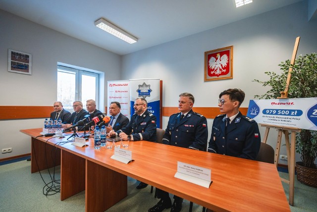 Samorząd Mazowsza udzielił wsparcia radomskiej policji.