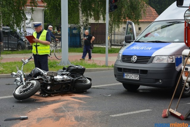 Wypadek w Lesznie: Motocyklista ranny na krajowej "piątce"