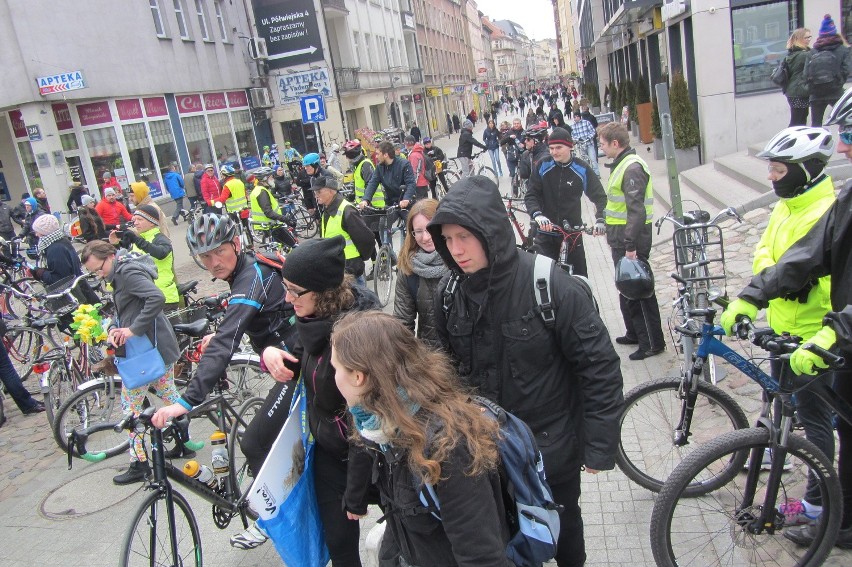 Poznańscy rowerzyści powitali wiosnę