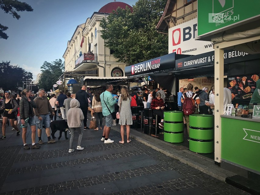 Niesamowite tłumy są w Międzyzdrojach. A jeszcze nie zaczął się weekend!