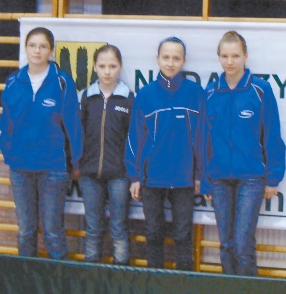 Najlepsze kadetki Opolszczyzny. Od lewej: Anna Gosztyła, Aleksandra Nowak, Julia Drzozga, Sylwia Szlapa.