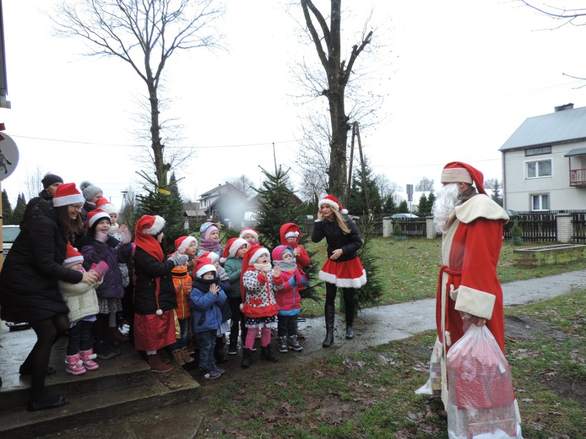 Mikołaj odwiedził przedszkole w Kaczkowie Starym [ZDJĘCIA]