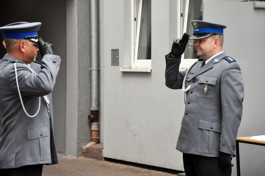 Policjanci z Gorzowa otrzymali awanse i odznaczenia za długoletnią służbę (zdjęcia)