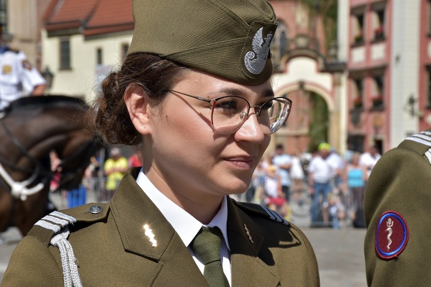 15 sierpnia świętują żołnierze Wojska Polskiego. We...
