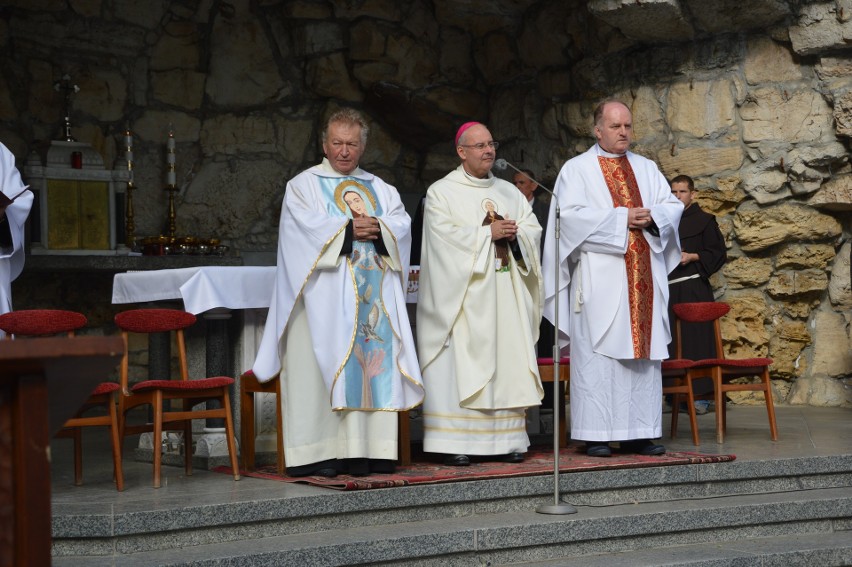 Pielgrzymka hodowców gołębi na Górę św. Anny