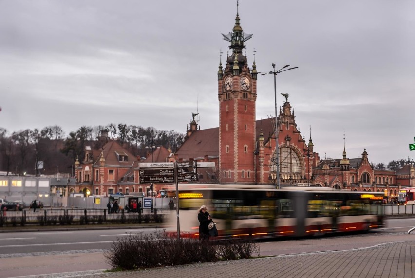 Ponad 800 tys. zł za projekty węzłów integracyjnych w Gdańsku Głównym i we Wrzeszczu. Dokumentacje mają być gotowe latem