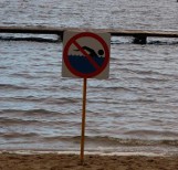 Plaża miejska nad Trzesieckiem w Szczecinku zamknięta 