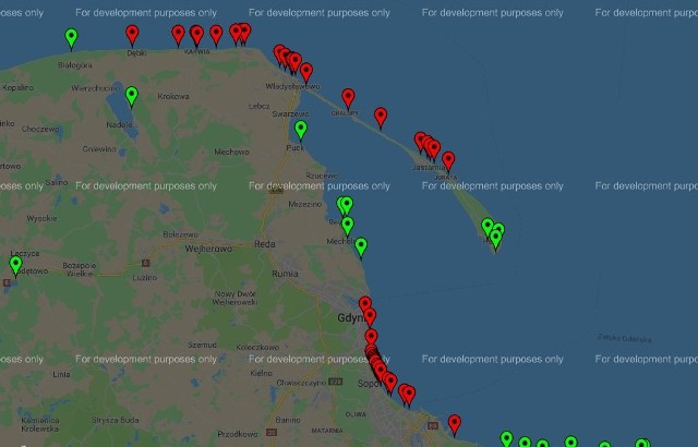 Sinice Bałtyk 2018. Gdzie jest zakaz kąpieli? [MAPA ONLINE] Kąpieliska zamknięte i otwarte - aktualna lista 26.07.2018