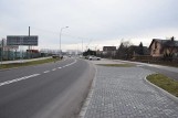 Ulica Aleksandry Piłsudskiej w Suwałkach. Nową drogą już można jeździć [Zdjęcia z otwarcia i budowy]