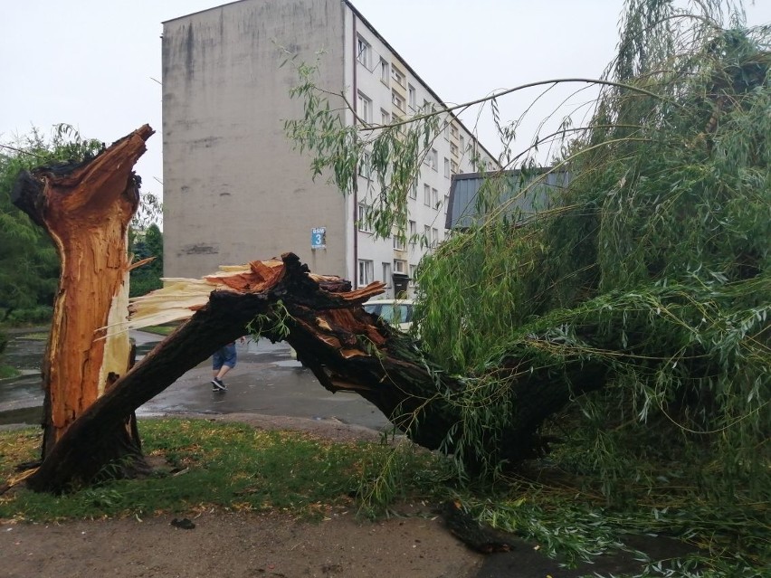 Nawałnica w Ostrowcu Świętokrzyskim