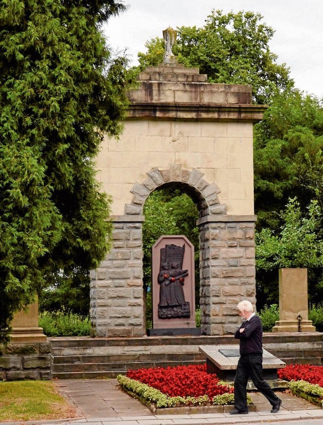 Pomnik żołnierzy sowieckich w Nowym Sączu