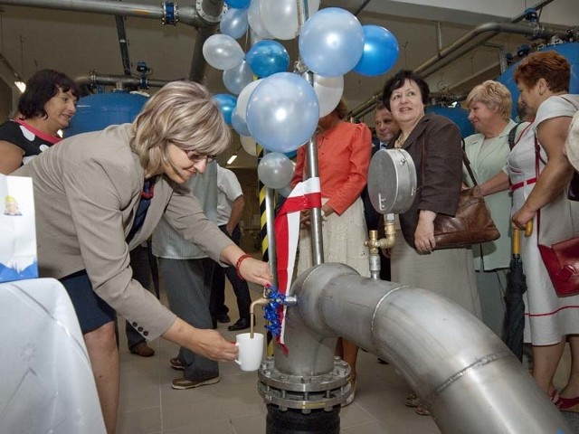 Podczas otwarcia Stacji Uzdatniania Wody w Łazach można było spróbować produkowanej tu wody, która nadaje się do picia prosto z kranu. Stosowana w stacji technologia spełnia aktualne standardy techniczne.