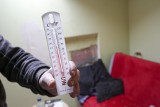 Zimno w mieszkaniu socjalnym w Słupsku. Najemca chce, aby PGM pomógł docieplić lokal albo zaproponował mu inny w lepszym stanie