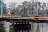 Mosty Uniwersyteckie we Wrocławiu w bardzo złym stanie. Rdzewieją i są dewastowane. Będzie remont