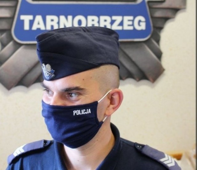 Starszy sierżant Emil Prucnal z Komendy Miejskiej Policji w Tarnobrzegu