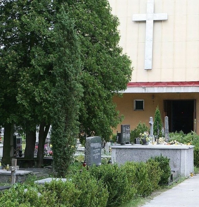 Przetarg dotyczący niżańskiego cmentarza komunalnego jest już rozstrzygnięty, wygrała go firma, która dotychczas świadczyła usługi.