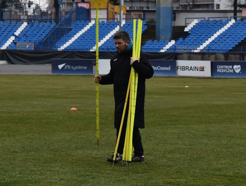 Piłka nożna. Marcin Wołowiec poprowadził pierwszy trening w roli trenera Stali Rzeszów [ZDJĘCIA]