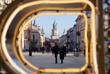 Niedzielny spacer w styczniowym słońcu po centrum Lublina. ZOBACZ ZDJĘCIA