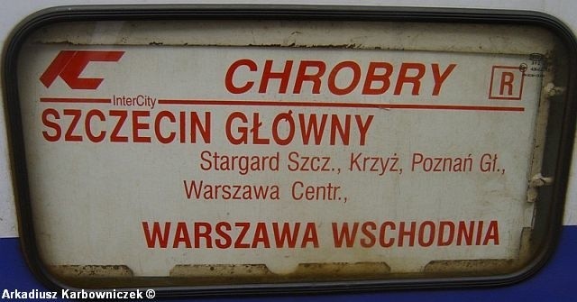 W miejscowości Krzewie pociąg relacji Warszawa-Szczecin wypadł z torów
