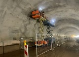 Imponujące tunele S3 na Dolnym Śląsku! Kiedy będzie nam dane tamtędy pojechać? [ZDJĘCIA]