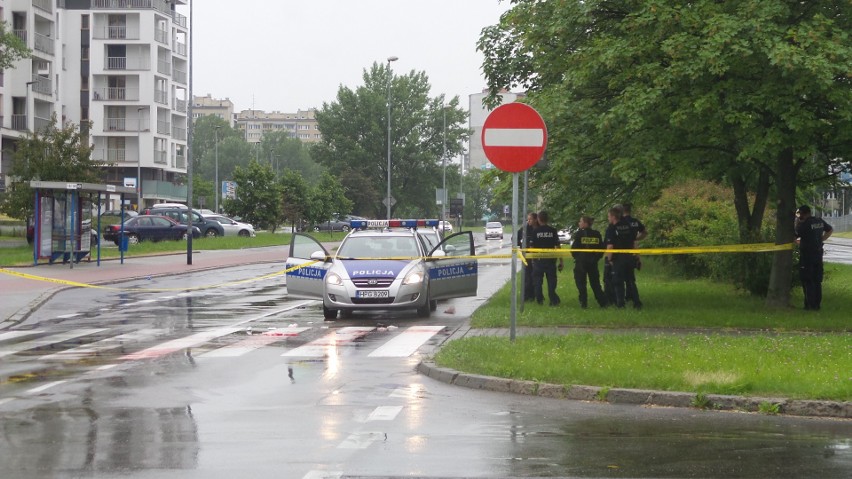 Kraków. Atak nożem w Czyżynach, 23-latek nie żyje