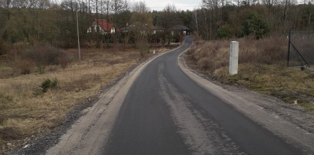 Zakończyła się przebudowa drogi gminnej Białkowo – Sadykierz o długości 400m. Zmodernizowano odcinek w Białkowie biegnący w kierunku Punktu Selektywnej Zbiórki Odpadów Komunalnych