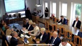 Uroczysta pierwsza sesja Rady Miasta i Gminy Bodzentyn. Zaprzysiężenie nowego burmistrza Dominika Dudka i wybór przewodniczącego rady
