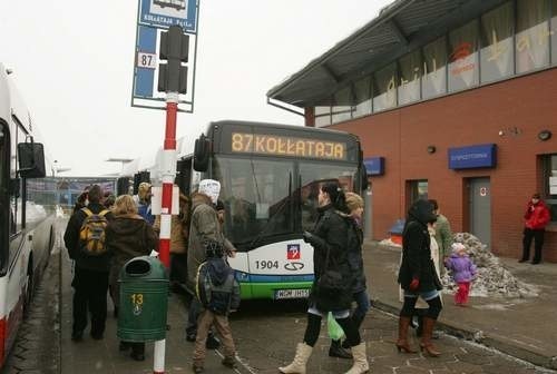 Autobusami komunikacji miejskiej w Szczecinie będzie można jeździć na biletach VBB kupionych w Berlnie.