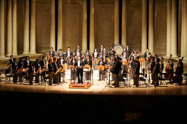 Keimyung Symphonic Band jest jednym z najbardziej reprezentacyjnych zespołów artystycznych w 50-letniejhistorii College'u Muzyki i Sztuk Wykonawczych.