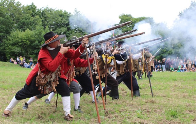 Obrona zamku Tenczyn - inscenizacja historyczna w Rudnie w powiecie krakowskim