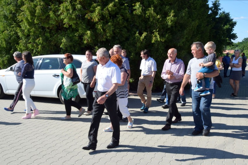 Minister Pracy i Polityki Społecznej Marlena Maląg wsparła Marka Marszałka przed drugą turą wyborów na wójta Tuczęp FOTO, WIDEO