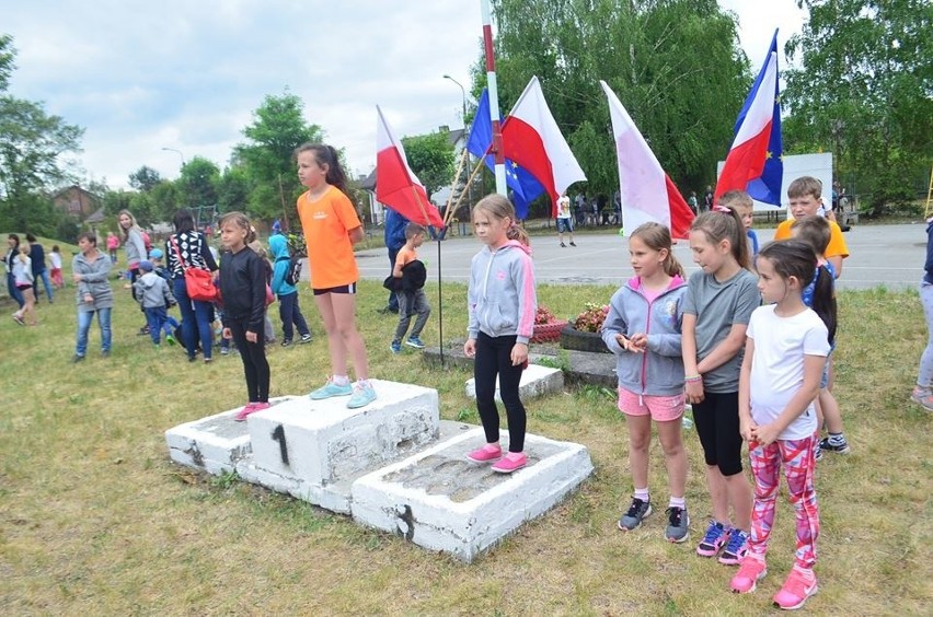 Bieg o Błękitną Wstęgę Kamiennej w Skarżysku. Kotańska i Czarnecki górą