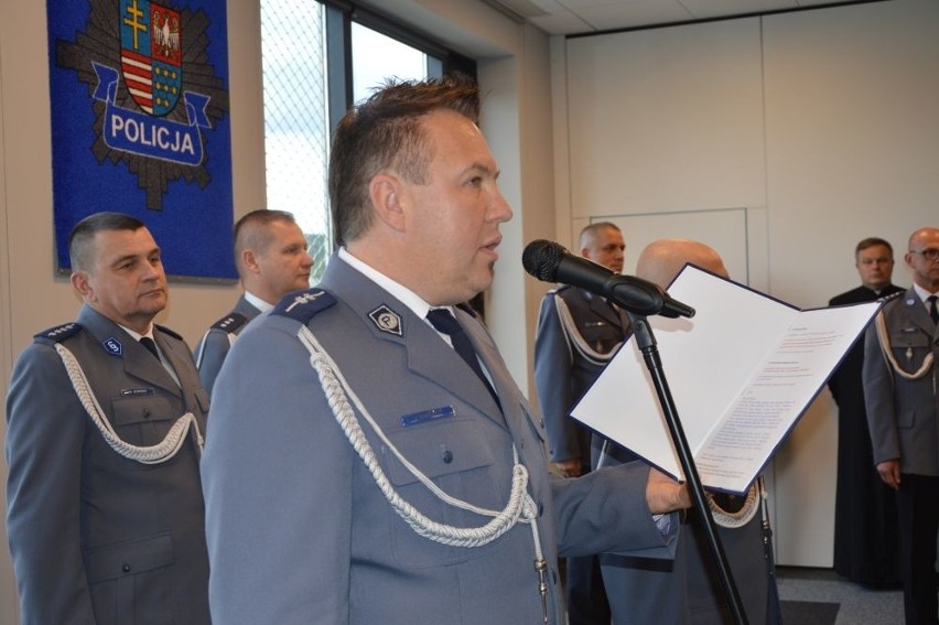 Święto Policji w Skarżysku. 63 stróżów prawa otrzymało awanse (ZDJĘCIA)