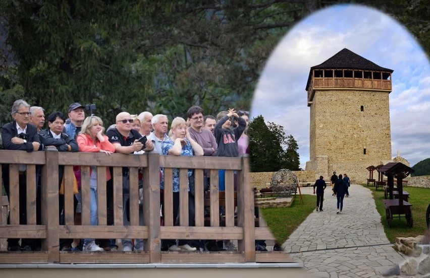 Zamek przez niespełna dwa miesiące odwiedziło 20 tysięcy...