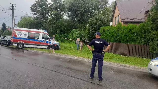 Tragedia rozegrała się na osiedlu Sobów w Tarnobrzegu. W stawie znaleziono 12-letniego chłopca, który wybrał się tam powędkować.