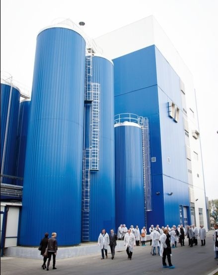 Nowa proszkownia serwatki w Mlekovicie przygotowana jest do wysuszenia 700 tys. litrów serwatki płynnej w ciągu doby i uzyskania ok. 40 ton serwatki w proszku