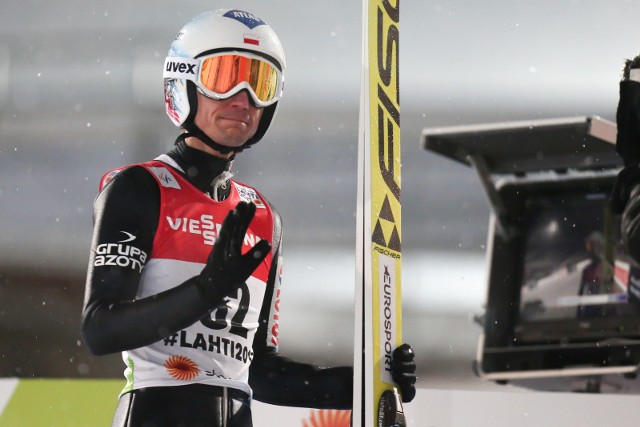 Kamil Stoch wygrał konkurs skoków w Oberstdorfie. Zobacz pełne wyniki!