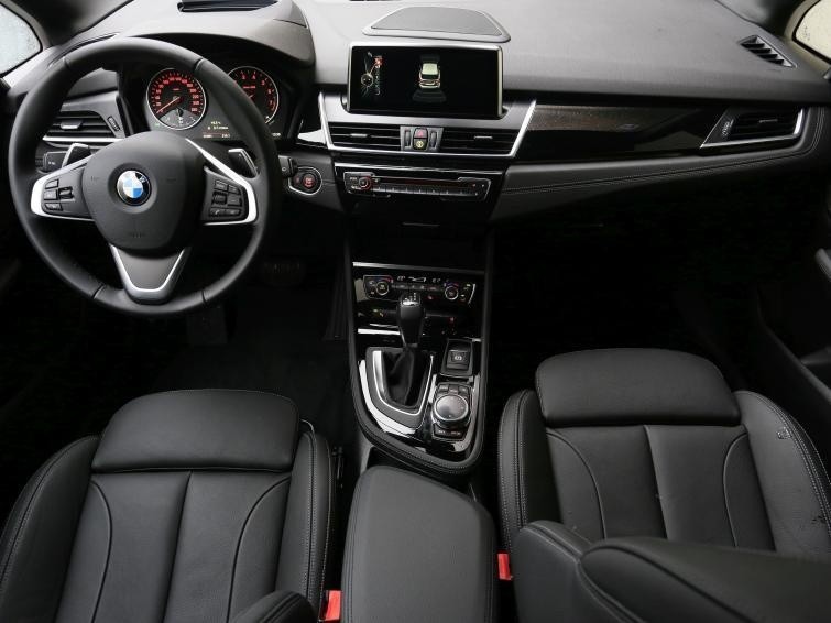 Pierwsza jazda: BMW 2 Active Tourer - minivan lubiący...