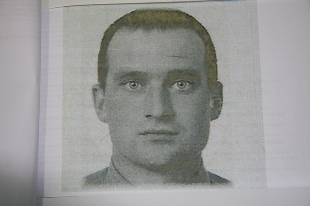 Tak wygląda 34-letni Grzegorz Dziura, który zaginął w niedzielę.