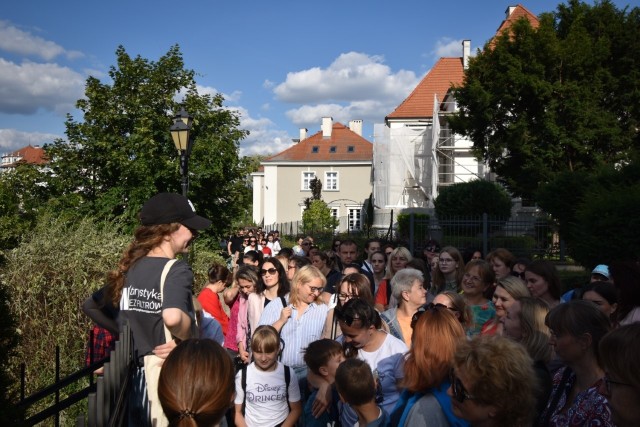 Inna Yaremchuk i jej rodacy, chcący poznać historię i atrakcje Bydgoszczy