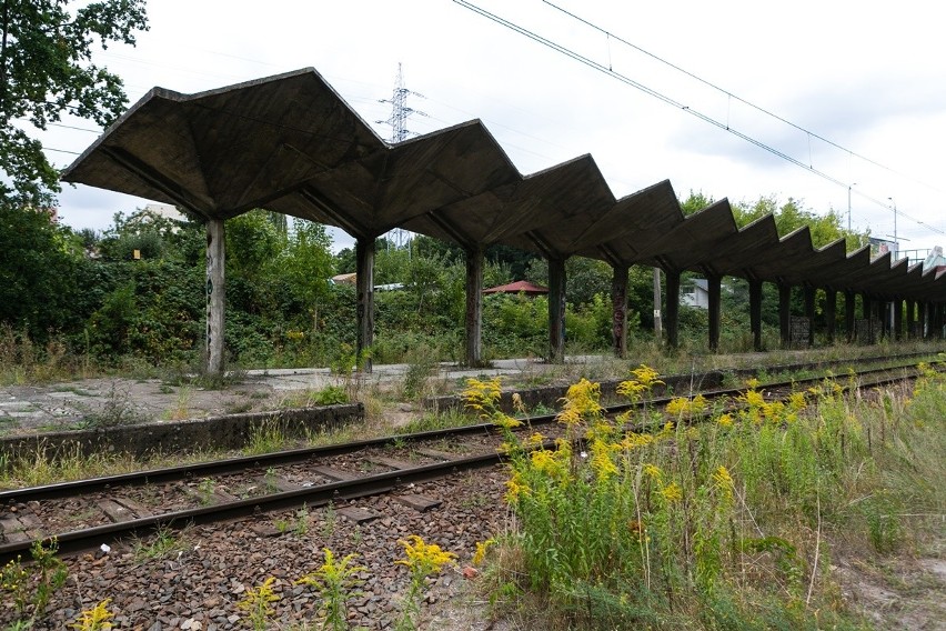 Chcą ratować wiatę na peronie Pogodno. Sprawdź pomysły architektów 