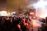 Sylwester 2018/2019 na Targu Węglowym w Gdańsku. Pokaz laserów i muzyka ze sceny [zdjęcia]