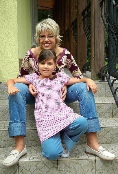Inga Kamińska, chce zostać prezydentem Ostrowca, każdą wolną chwilę spędza z córką Wiktorią. - W takich momentach siedzimy w domu i leniuchujemy - mówi kandydatka.