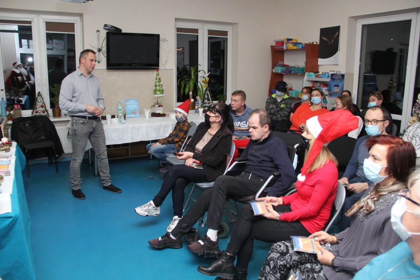 Wykład i spotkanie z Mikołajem w Ośrodku Rehabilitacyjnym "Słoneczko" w Brzezinach